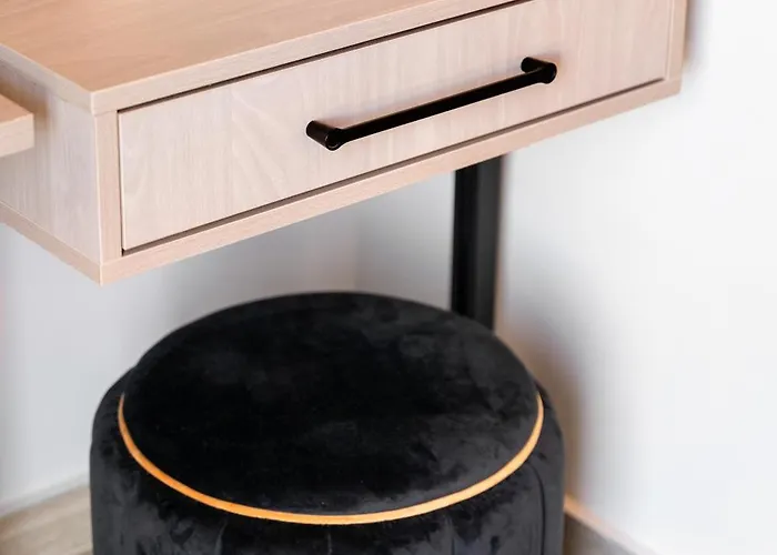 Frunze Luxury 公寓式酒店 4*