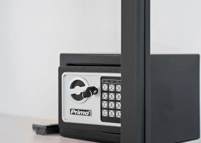 Frunze Luxury 公寓式酒店