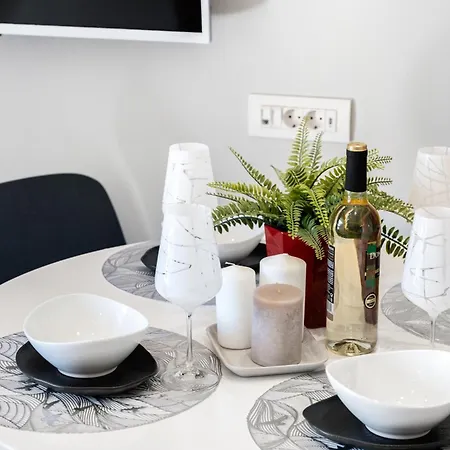 Frunze Luxury Aparthotel Nafplio