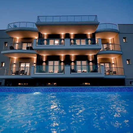아파트호텔 Frunze Luxury 나플리오