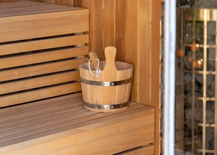 Frunze Luxury Apartmanhotel