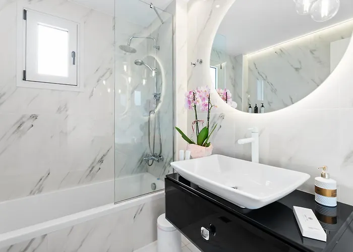 Frunze Luxury Apartmanhotel Návplio