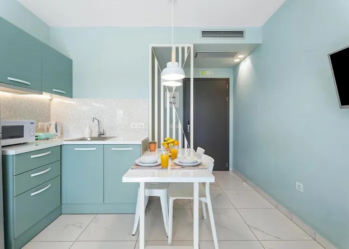 Frunze Luxury Ξενοδοχείο με διαμερίσματα