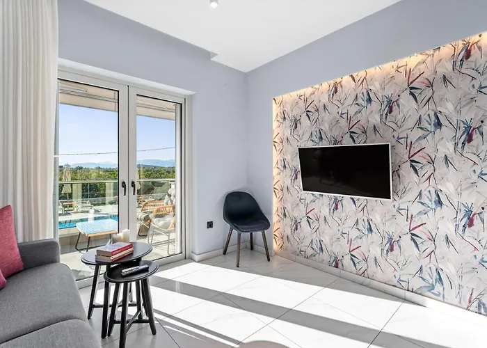 Frunze Luxury 4* Návplio