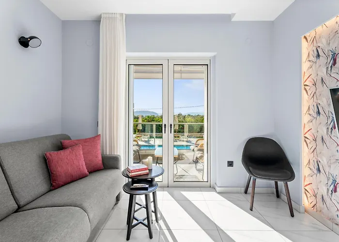 Frunze Luxury Apartmanhotel 4*