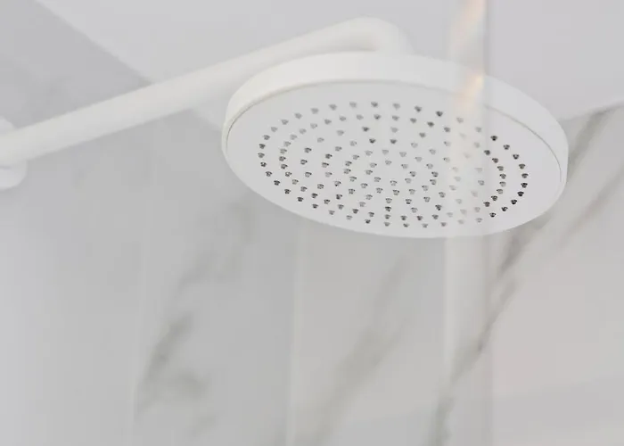 Frunze Luxury Apartmanhotel 4*